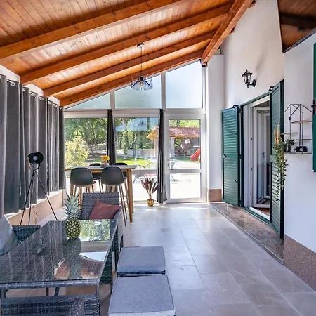 Holiday House Andrea בית נופש