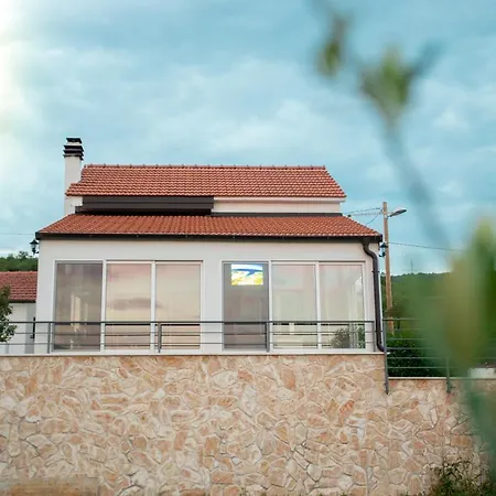 Holiday House Andrea Lovreć