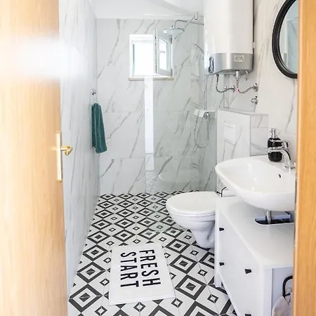 בית נופש Holiday House Andrea *